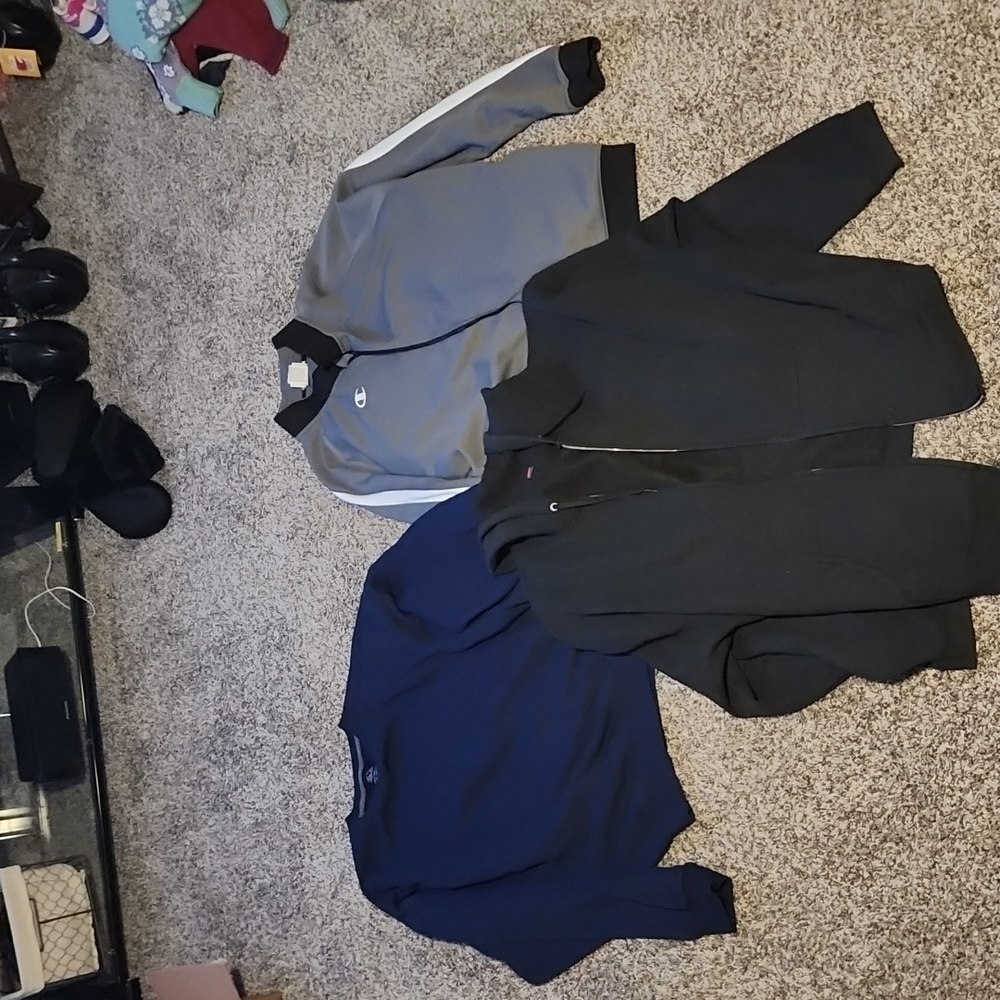 Lot of 3 Men's sweatshirt, jacket, and hoodie size 2XL